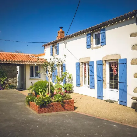 Domaine Des Fees منزل للإقامة La Gaubretiere