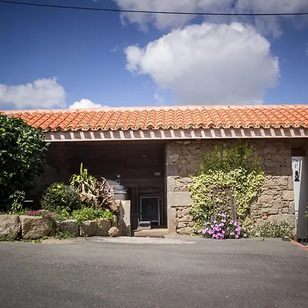 Domaine Des Fees منزل للإقامة *