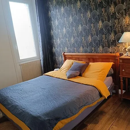 Domaine Des Fees Проживание в семье