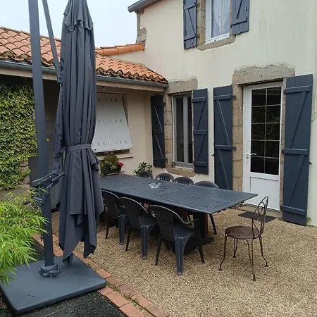 منزل للإقامة Domaine Des Fees